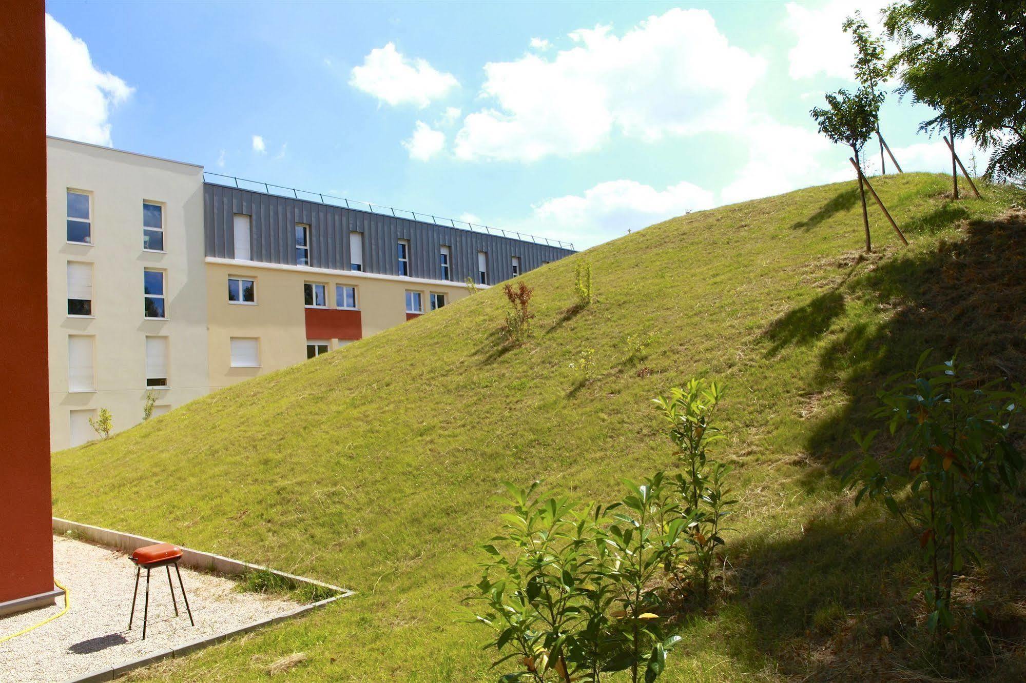 L'Aéronat by Popinns Saint-Cyr-lʼÉcole Exterior foto